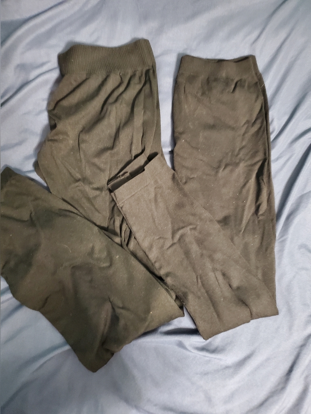 Bundle Of 2 Pairs Of Leggings - Picture 2 of 2